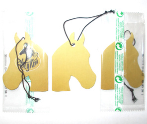 Zestaw 3 zawieszek do auta głowy konia